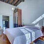 Apartment Raboso Grand 9-Windows