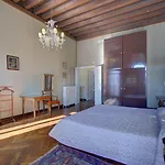 Apartment Raboso Grand 9-Windows Venedig