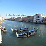 Raboso Grand 9-Windows Venedig