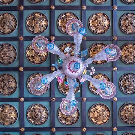 Apartment Raboso Grand 9-Windows