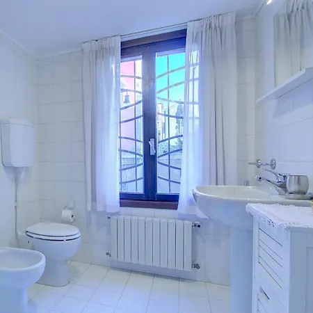 Apartment Raboso Grand 9-Windows