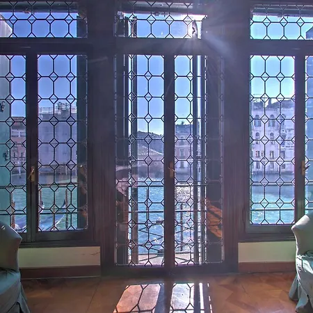 Apartment Raboso Grand 9-Windows