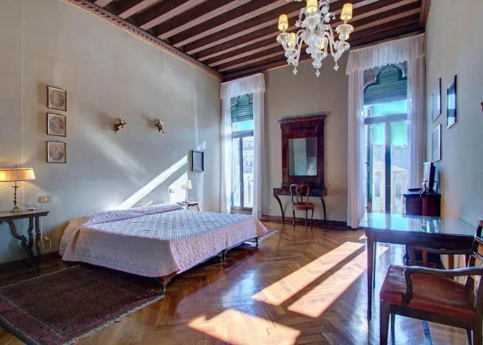 Raboso Grand 9-windows Apartmán