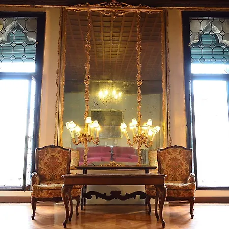 Raboso Grand 9-Windows Apartment Venedig