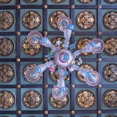 Raboso Grand 9-windows * Venezia